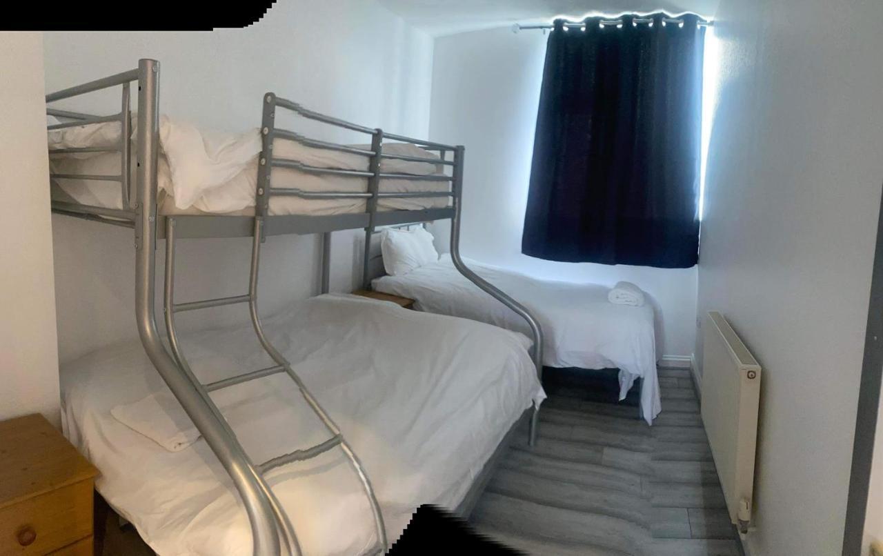 גרייט יארמאות Entire Two Double Bedrooms Flat N4 מראה חיצוני תמונה